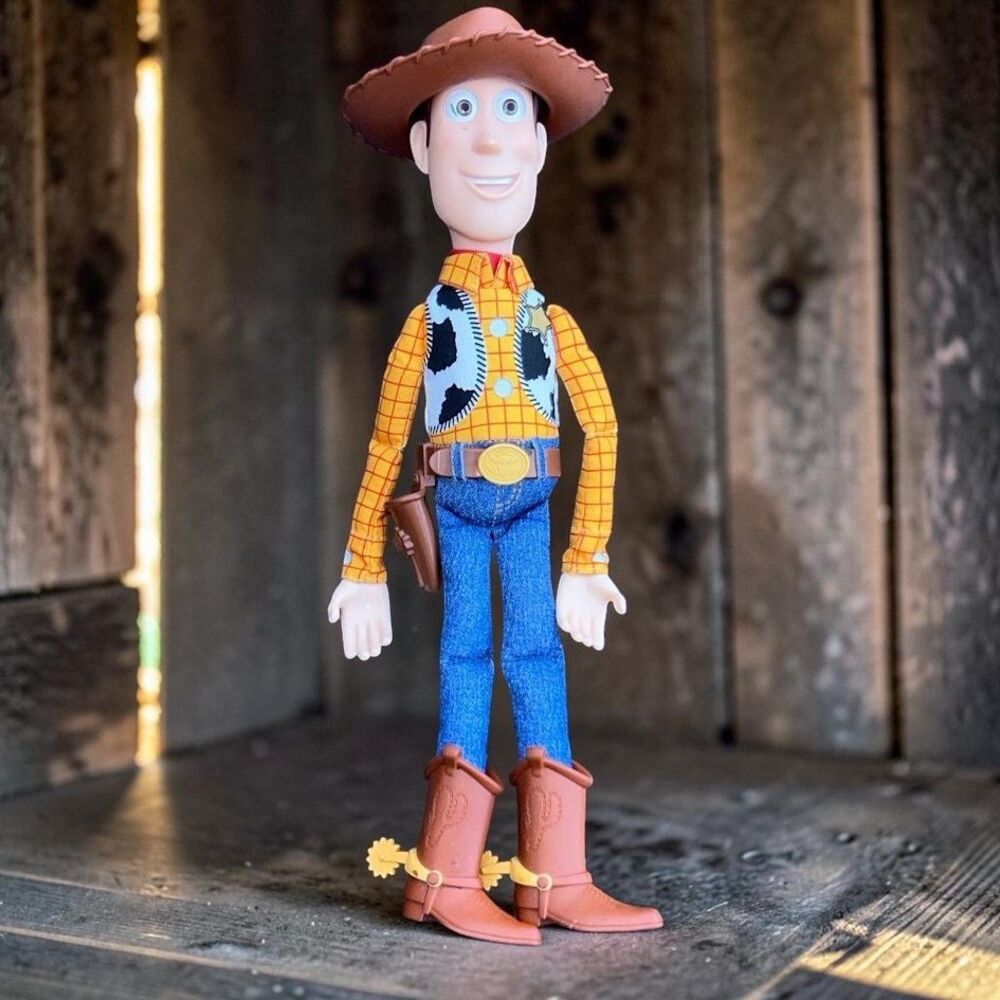 Disney Pixar Toy Story Deluxe Talking Woody #64452 Demo Display 2 Min Talking